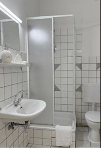 Ungerstr. - Bamdezimmer