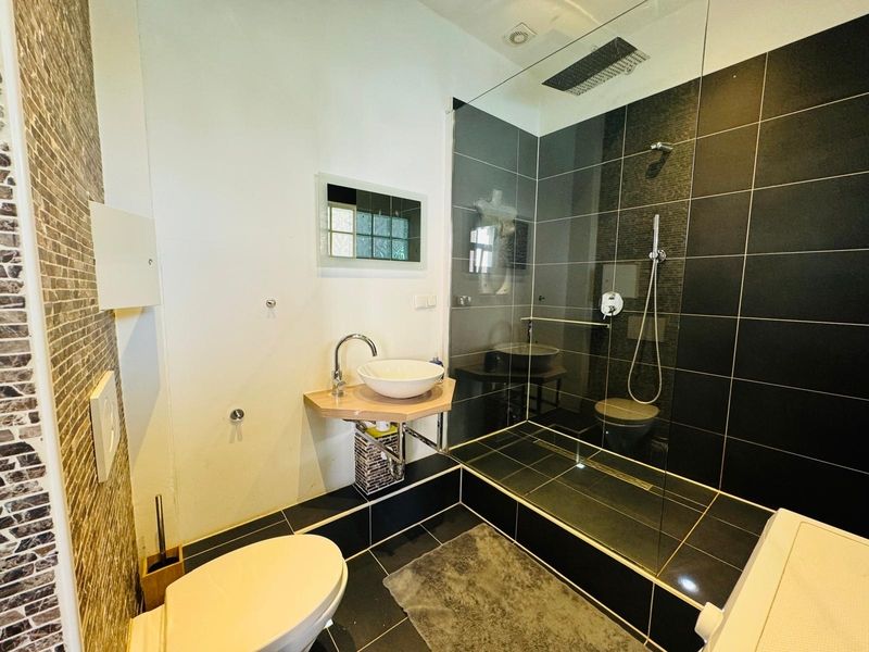 WhatsApp Image 2024-05-06 at 16.20.39 (1)